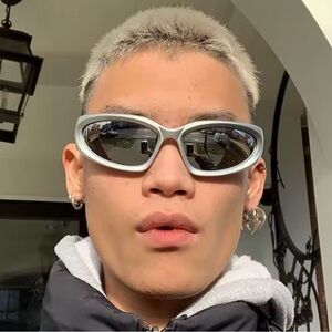 Stylish Silver Sunglasses